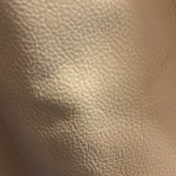 Wine purse-this is the perfect bag to haul around at least 3 bottles of wine! - Picture 3 of 6